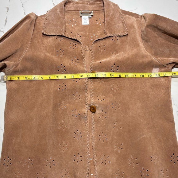 Vintage Coldwater Creek Suede Leather Jacket Laser Cut Floral Boho Women’s M - Picture 12 of 14